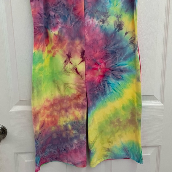 Size: XL   Color: Rainbow tie dye - Picture 2 of 2